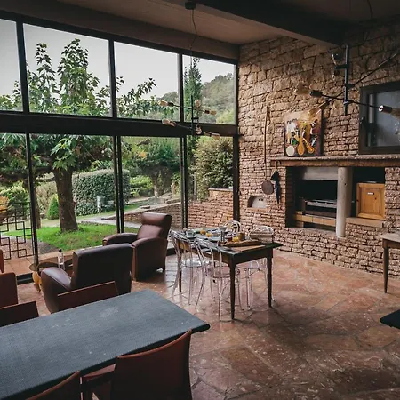 罗纳别墅旅馆 4*