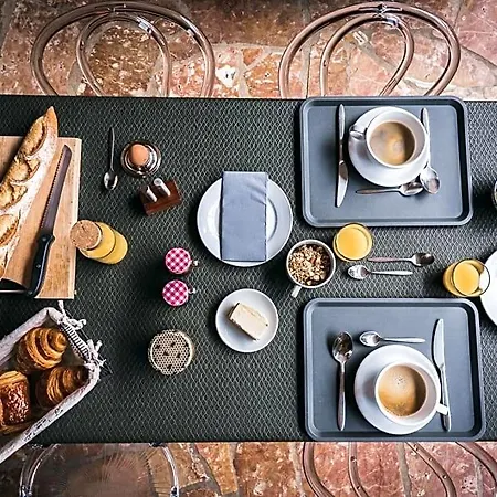 La Du Rhone 4* ميريبيل