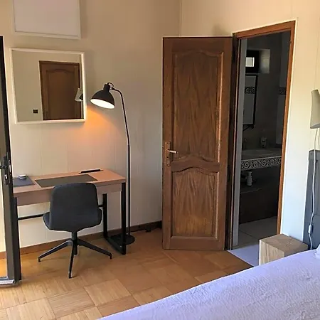 La Du Rhone فندق مبيت وإفطار 4*
